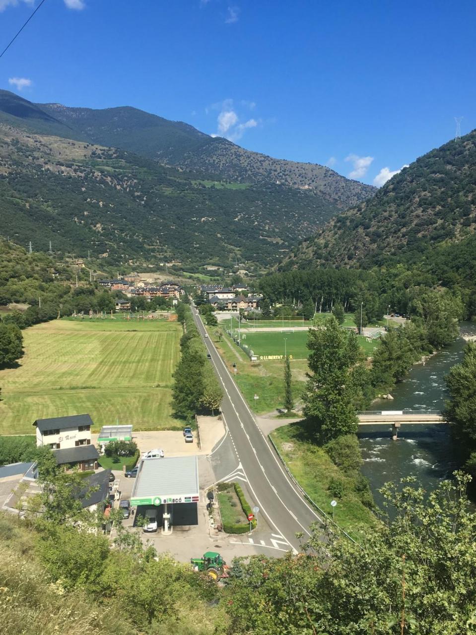 Cal Quimet Pension Rialp Buitenkant foto